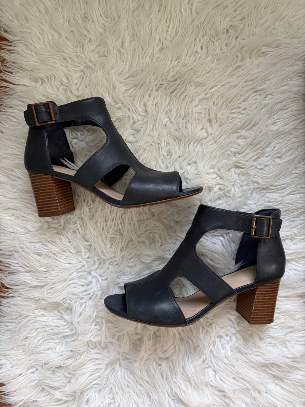 Clarks Deva Heidi Navy Leather Cutout Block Heel Sandals